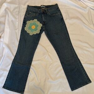 Y2K Levi's 515 Boot Cut Size 8 Short Flower Patch